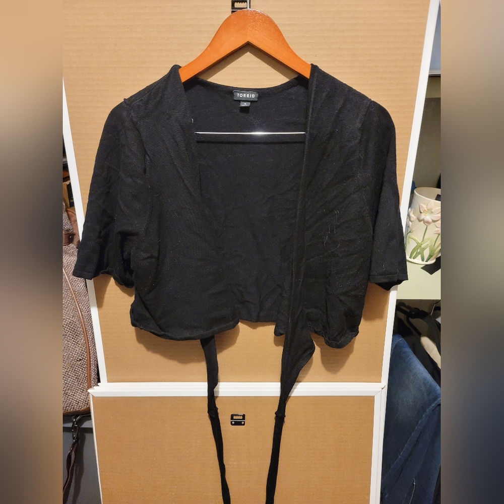 Torrid bolero with long ties